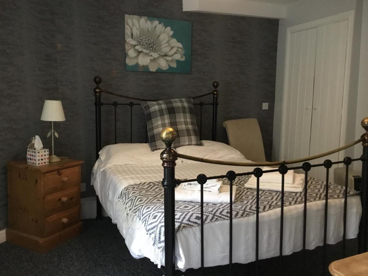 Kings Arms Hotel Reeth Extérieur photo